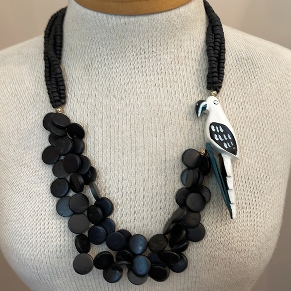 Vintage Black Beaded Necklace with White Parrot Pendant - Picture 4 of 15